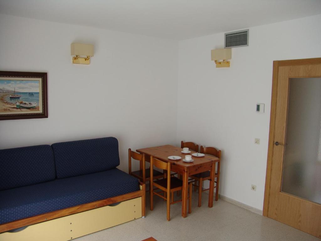 Apartamentos Santi Lloret de Mar Habitación foto